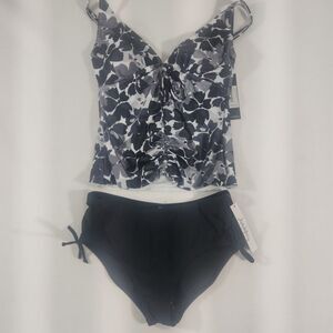 Nicole Miller Studios Women’s Size Medium Swimsuit Two-Piece Bikini Floral Print